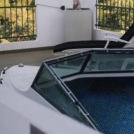 St Nicholas Tsilivi Apts By 