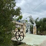 St Nicholas Tsilivi Apts