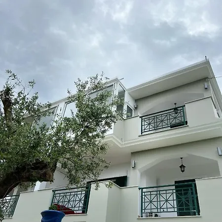 Apartament St Nicholas Tsilivi Apts